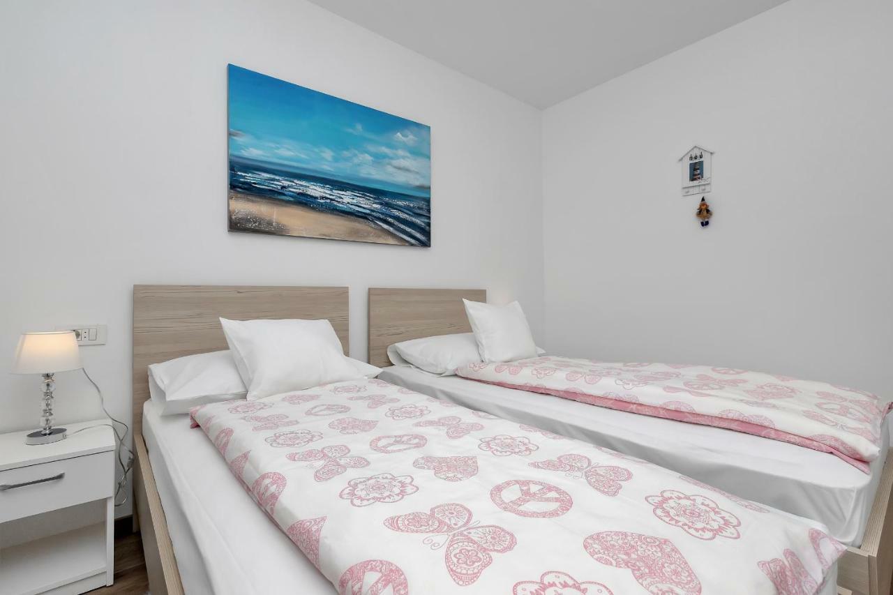 Apartment Amari Seaview Макарска Экстерьер фото