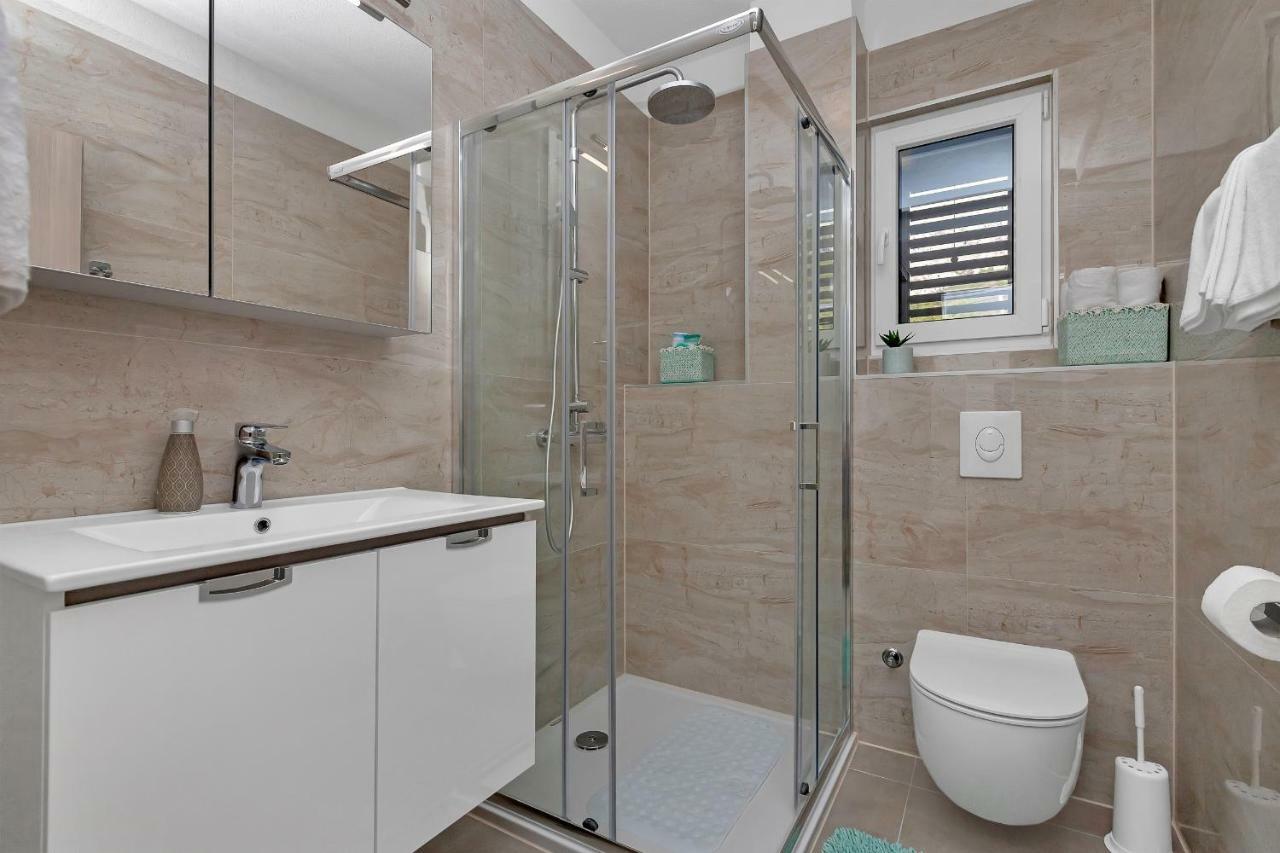 Apartment Amari Seaview Макарска Экстерьер фото